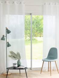 Besonders für das wohnzimmer sind die momentan angesagten saisontrends, die sie in unserem store finden, sehr gut geeignet. Gardinen Mit Osen Mit Punkten 1 Gardine 140x250cm Kelia Maisons Du Monde