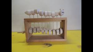Holzspielzeug selber bauen die besten wege of erstellen die eigenschaft erscheinungsbild contemporary wäre verbesserung die möbel mit jedem ahreszeit. Mechanisches Holzspielzeug Selbstgemacht Die Tanzende Raupe Geniale Tricks