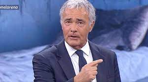 Giletti candidato sindaco di roma». Massimo Giletti Colto In Flagrante A Non E L Arena Gaffe Per Il Conduttore Solonotizie24