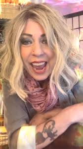 Hi all! I just wanted to introduce myself and share a photo I took.  Sometimes I’m a brunette, sometimes I’m a blonde. I’m a cancer survivor,  public speaker and advocate, and a freelance social media ...