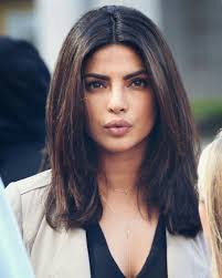 Priyankachopra Short Hair Styles Medium Hair Styles Priyanka Chopra Hair