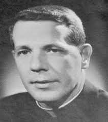 SPRING 2013 www.uofdjesuit.org