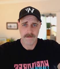 Morning fellas UK 44 tomorrow 😱 Uc 🍆 6ft4 top