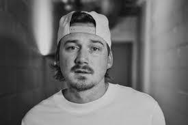 Tracy Pew's Instagram, Twitter & Facebook