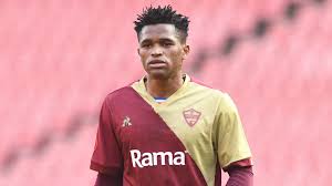 It shows all personal information about the players, including age, nationality. Reported Kaizer Chiefs Target Skelem Committed To Stellenbosch Fc Barker Goal Com