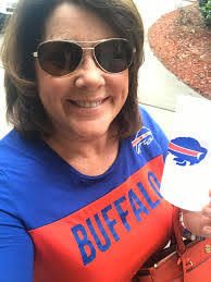 Lori Milliman's Instagram, Twitter & Facebook