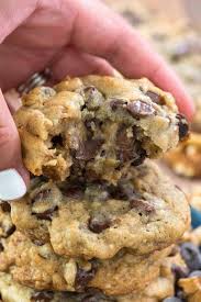 Better Than Doubletree Chocolate Chip Cookies Rezept Rezept Kekse Fingerfood Rezepte Schnell Rezepte