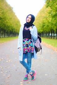 Polish your personal project or design with these hijab transparent png images, make it even more style hijab casual dan sepatu high heels bisa melengkapi gayamu. Qrdy3hnmxpsg2m
