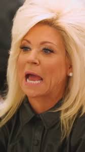 Long Island Medium's Daughter Is Looking For A Wedding Dress  👰#SayYesToTheDress