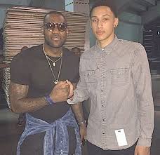 The rumors of lebron departing cleveland have run rampant, some have even been a little distracting i'll tmz caught up with ben simmons while he was awaiting a taxi outside of lax, and wasted no time asking him say one way or the other, whether. The Source Lebron Stunted Hard On Ben Simmons During A Congratulatory Facetime Conversation