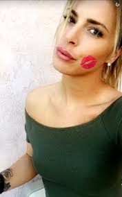 chloe renaud (@missjustine5511)