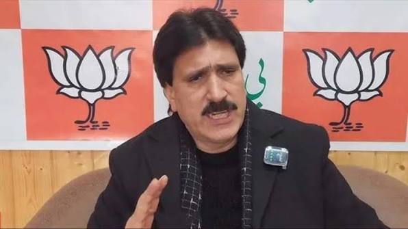BJP Leader Apologises For Anti-Women Slogans During Rally To Celebrate  Abrogation Of Article 370 Read | https://www.dailyexcelsior.com/bjp-leader- apologises-for-anti-women-slogans-during-rally-to-celebrate-abrogation-of- article-370/