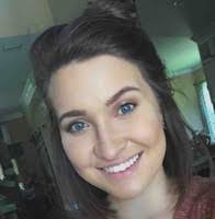 Ashlee Bentley's Instagram, Twitter & Facebook