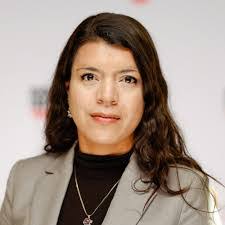 Mariana Terry's Instagram, Twitter & Facebook