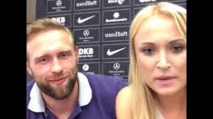 Sport magazin begrüßen moderatorin @ruth_hofmann &amp; Q A Live Session Mit Sport1 Moderatorin Nele Schenker Und Olympiasieger Robert Harting Youtube