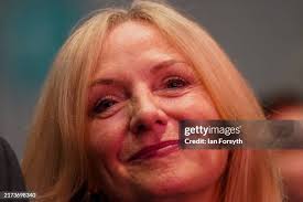 537 Ian Tracy Stock Photos, High-Res Pictures, and Images