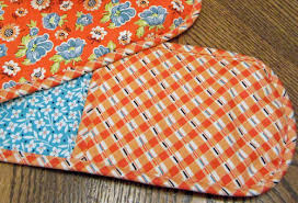 Shop double oven gloves with lively designs from the #contradocreatives. How To Make Double Oven Mitts Weallsew