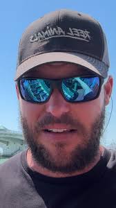 Hubbards Marina Live