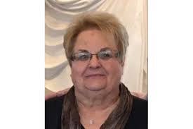 Pamela Stanger's Instagram, Twitter & Facebook