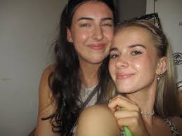 Lila Wright (@lilaawright) • Instagram photos and videos