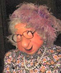 Mikey Artelle's Art and Puppetry Blog: Puppeteer Noreen Young