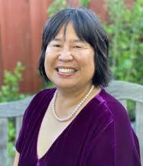 Polly Mayer's Instagram, Twitter & Facebook