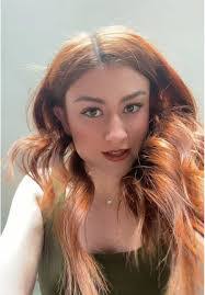 Katie Zook's Instagram, Twitter & Facebook