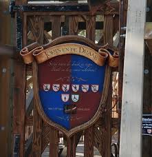 Check out inspiring examples of joris_en_de_draak artwork on deviantart, and get inspired by our community of talented artists. Efteling De Efteling Joris En De Draak