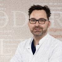 Robert Ohlrich's Instagram, Twitter & Facebook