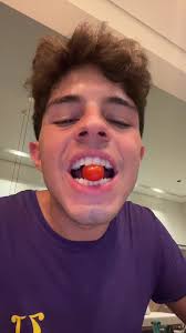 GENTE EU FALEI QUE TOMATE QUE TE EXPLODIA SIM OLHEM O FINAL @Vini Vecchi