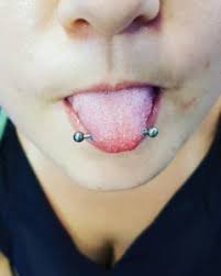 Price ($) any price under $25 $25 to $75 $75 to $100 over $100 custom. Horizontales Zungen Piercing Snake Eyes Piercing Studio Wien