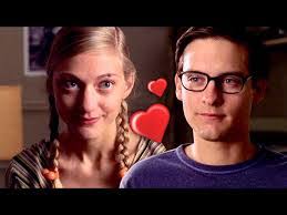 Ursula Love's Instagram, Twitter & Facebook