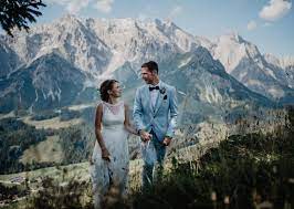 Borussia verpflichtet stefan lainer von rb salzburg. Hochzeit Feste