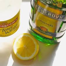 Product Review Recipes Becherovka Herbal Liqueur Straight Up Cocktails And Spirits Rezept Bohmische Kuche Kuche