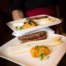 Claudia Gunter Hochzeit In Niederzier Hochzeitsfotografie Duren Essen Gutes Essen Leckeres Essen