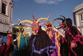 The carnaval coincides with the mardi. The Ponce Carnival In Puerto Rico