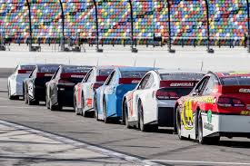 The amount of money on the line at a given nascar race varies significantly. Arca Takes To The High Banks Of Daytona International Speedway