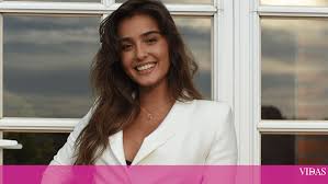 Submitted by no_broccoli3084 to angeladscosta link comments. Angie Costa Revela Se Pronta Para Um Novo Amor A Ferver Vidas