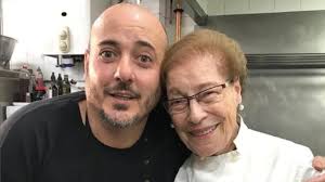 El homenaje en la Gala de estrellas Michelin a Daniel Redondo, chef de Can  Roca que murió en un accidente: “La estrella brilla por ti”