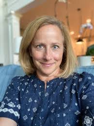 Jennifer Keen's Instagram, Twitter & Facebook