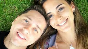 13 letras de karol dance y mucho más. Polola De Karol Dance Es Criticada Por Viajar Gratis Gracias A El Diarios En Red