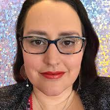 Sandy Swift's Instagram, Twitter & Facebook