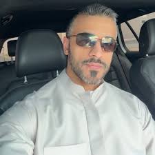 Mini Nguyen (@_MiniNguyen)