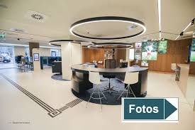 Erste is very much an andreas treichl story in the market's eyes and his standing with investors is certainly good. Einblicke In Das Neue Beratungszentrum Der Erste Bank