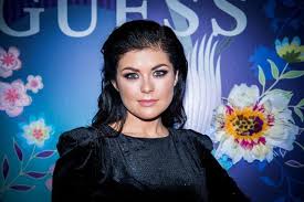 Aktorka nawet w kombinezonie starała się zaprezentować kusząco. Katarzyna Cichopek W Nowej Odslonie Zdjecia Aktorka Zaskoczyla 10 02 2022 Echo Dnia Swietokrzyskie