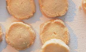 sables butter ruhren bis sich spitzchen bilden zucker vanillezucker salz und milch zugeben ruhren bis die masse sables rezept rezepte lebensmittel essen