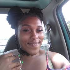 Bianca Emmons's Instagram, Twitter & Facebook