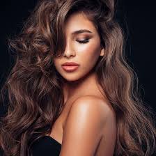 Rez created the above look on eiza gonzález knowing it would perfectly complement her brown eyes and olive skin tone. 26 Stunning Hair Colors For Tan Skin L Oreal Paris