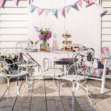 How to renovate garden furniture. How To Clean And Restore Garden Furniture å›½é™… è›‹è›‹èµž