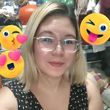 On hand Small sizes for kinder, Grade 1 to 6 Open po kami bukas Available  na po ang ating uniform. Pm lang po sa mga pupunta para mapa reserve po  namen